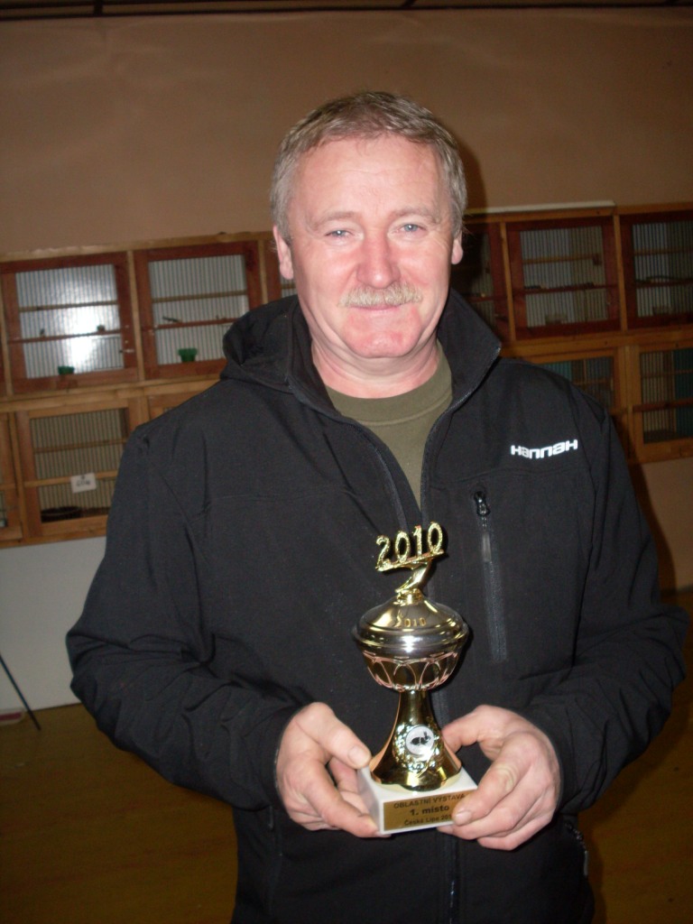 27 Př. Michel s pohárem.jpg